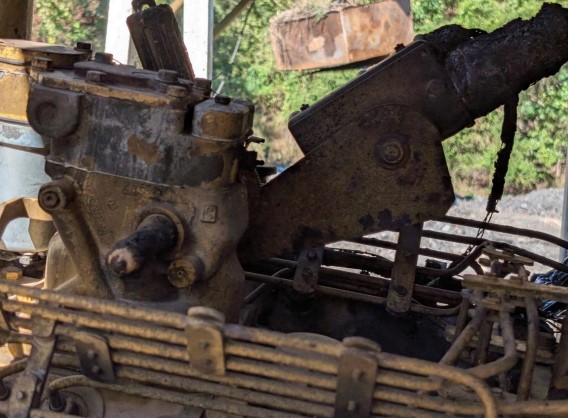 2000 Diamond Z Tub Grinder - Image 10