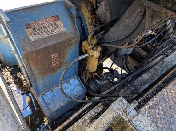 2000 Diamond Z Tub Grinder - Image 13