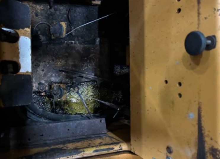 2001 Case 1840 Skid Steer - Image 3