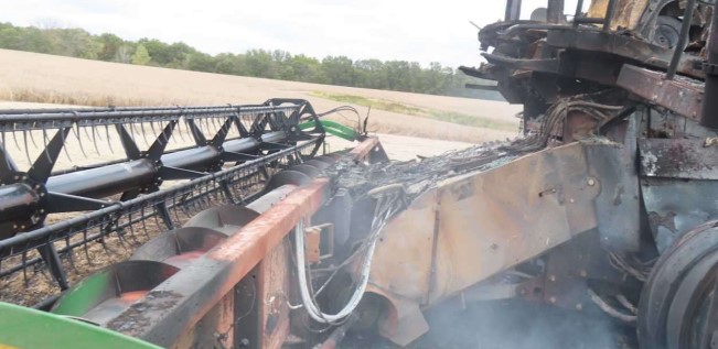 2003 John Deere 630F Hydraflex Header - Image 11