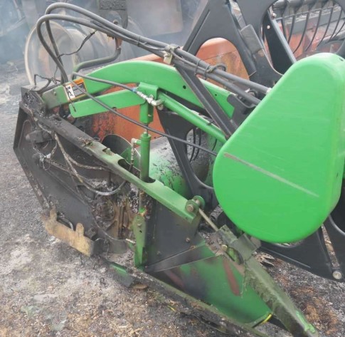 2003 John Deere 630F Hydraflex Header - Image 2