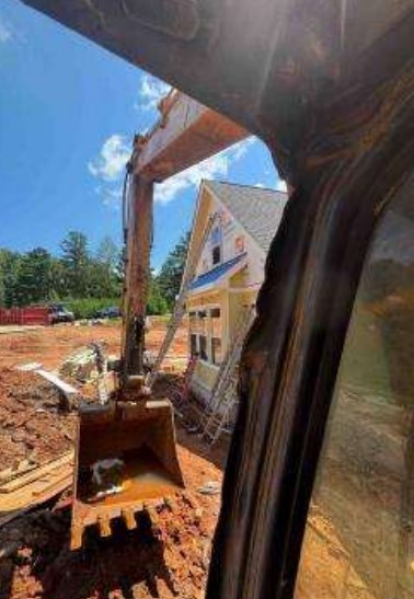 2004 Case 135 SR Excavator - Image 7