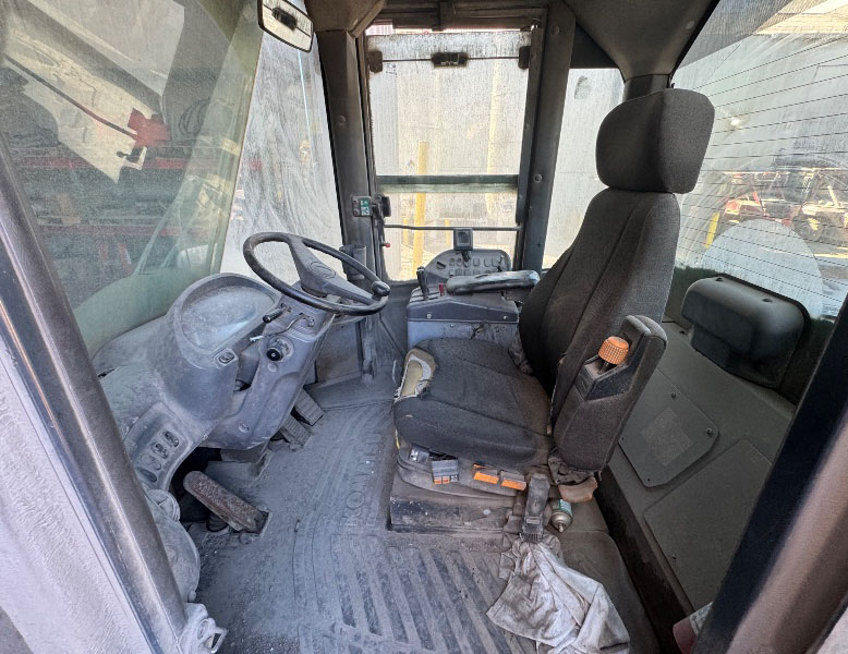 2010 Komatsu WA380 Wheel Loader - Image 20