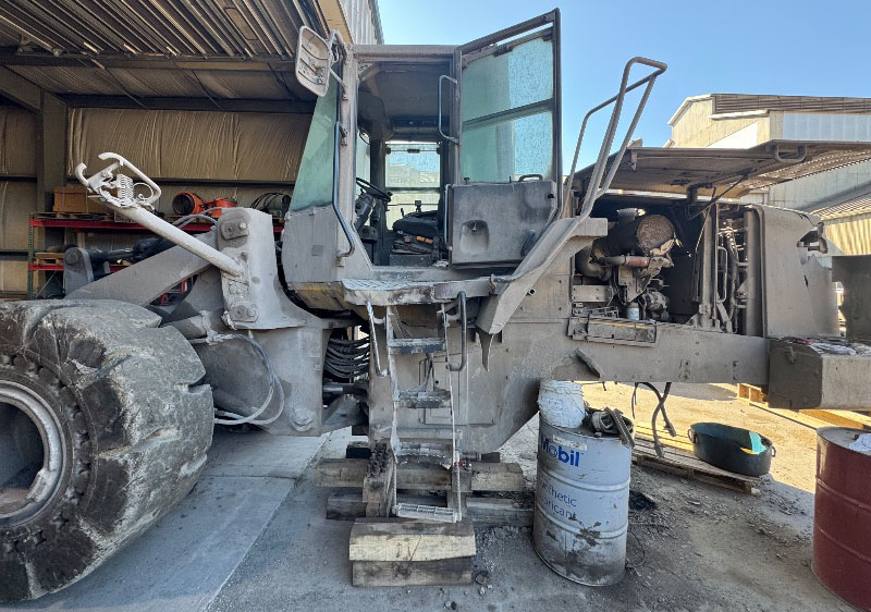 2010 Komatsu WA380 Wheel Loader - Image 6