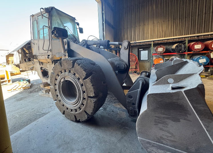 2010 Komatsu WA380 Wheel Loader - Image 8