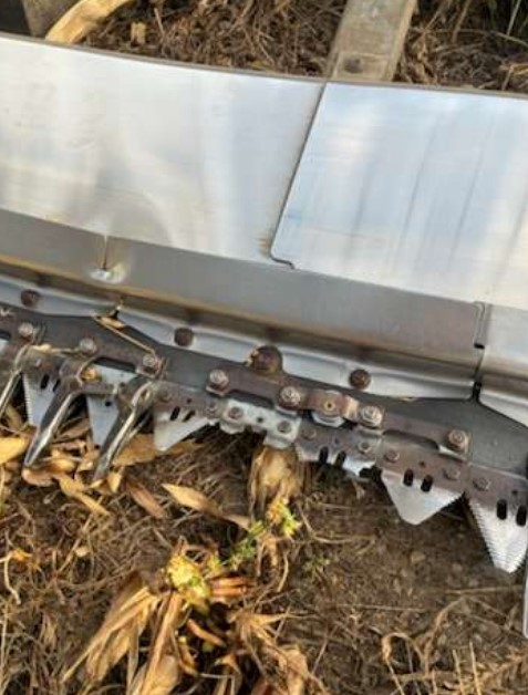 2011 Gleaner 9250 Header - Image 3