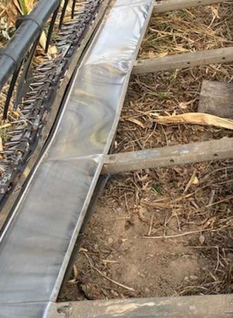 2011 Gleaner 9250 Header - Image 6