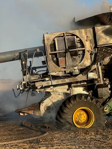 2011 John Deere 9770 STS Combine - Image 6