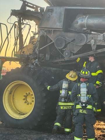 2011 John Deere 9770 STS Combine - Image 7