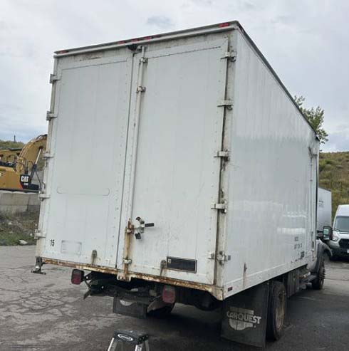 2012 Ford F-550 Box Truck - Image 13