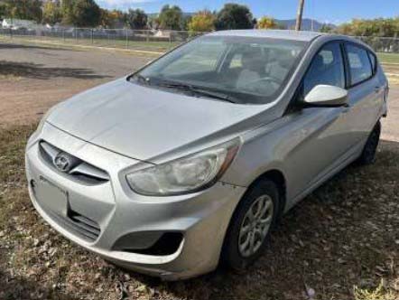 2013 Hyundai Accent - Image 3