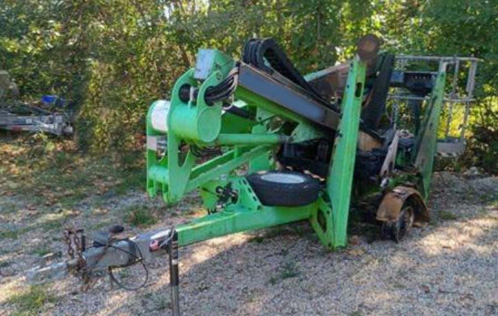 2013 NiftyLift TM 42T Towable Boom Lift - Image 2