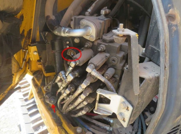 2014 Kobelco ED160-3 Excavator - Image 15