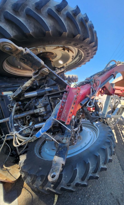 2015 CASE IH Maxxum 110 Tractor - Image 11