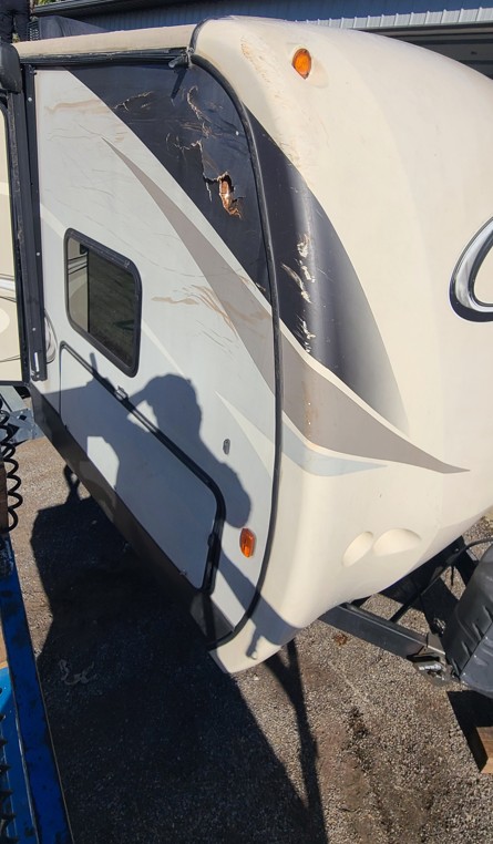 2017 Keystone Cougar RV - Image 4