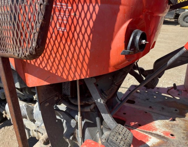 2017 Kubota MX5200 Tractor - Image 3