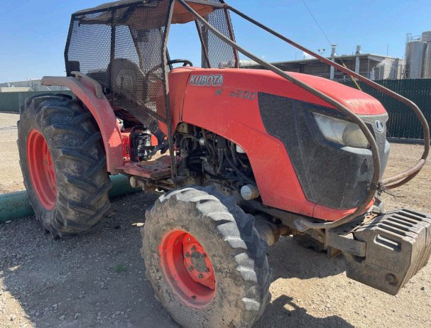 2017 Kubota MX5200 Tractor - Image 9