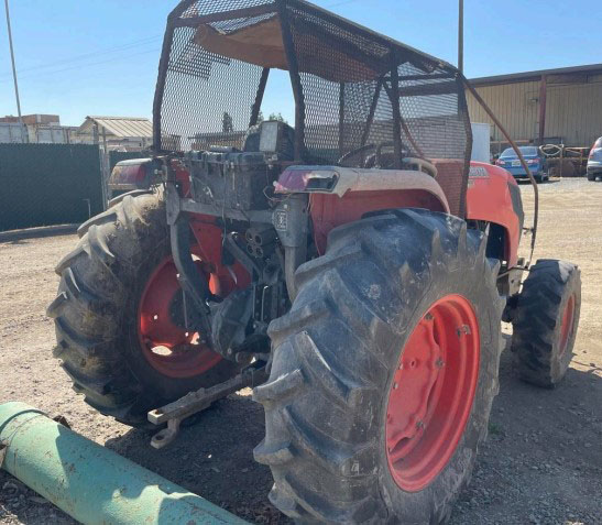 2017 Kubota MX5200 Tractor - Image 6
