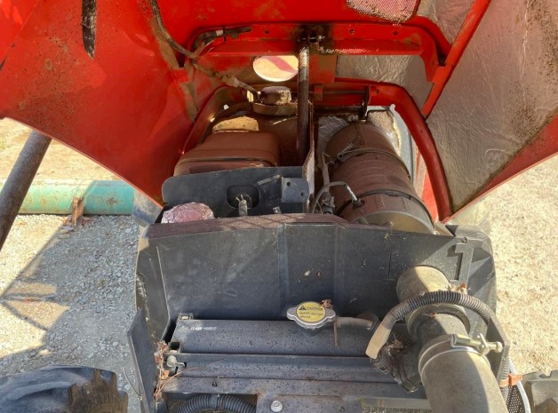 2017 Kubota MX5200 Tractor - Image 5