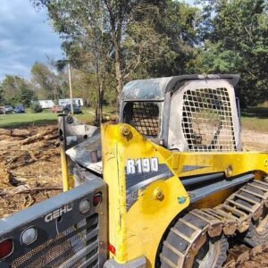 2018 Gehl R190 Compact Loader