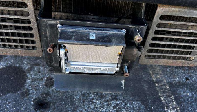 2019 Freightliner M2 106 Box Truck - Image 9