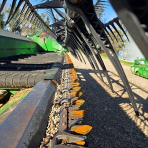 2019 John Deere 740FD Header