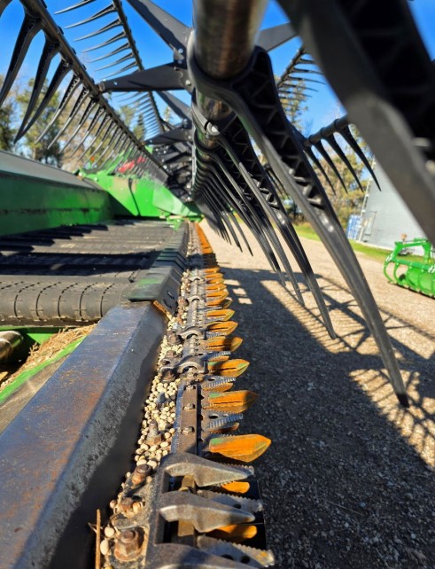 2019 John Deere 740FD Header