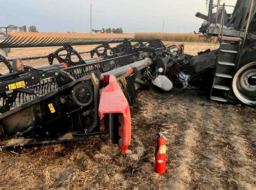 2019 MacDon Header- 45’ - Image 5