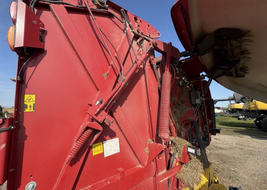 2019 New Holland 560RB Baler - Image 12