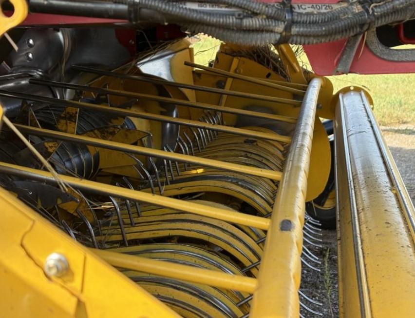2019 New Holland 560RB Baler - Image 14