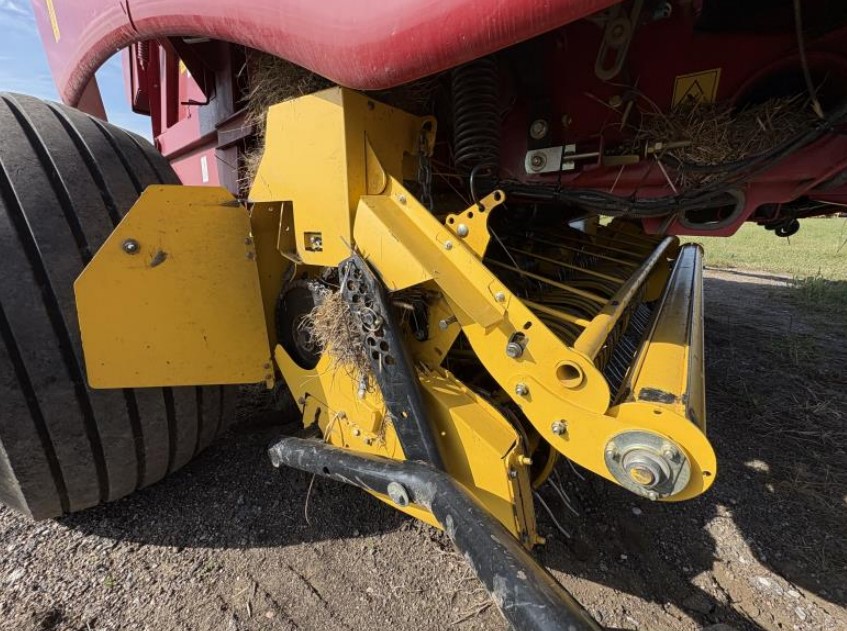 2019 New Holland 560RB Baler - Image 5