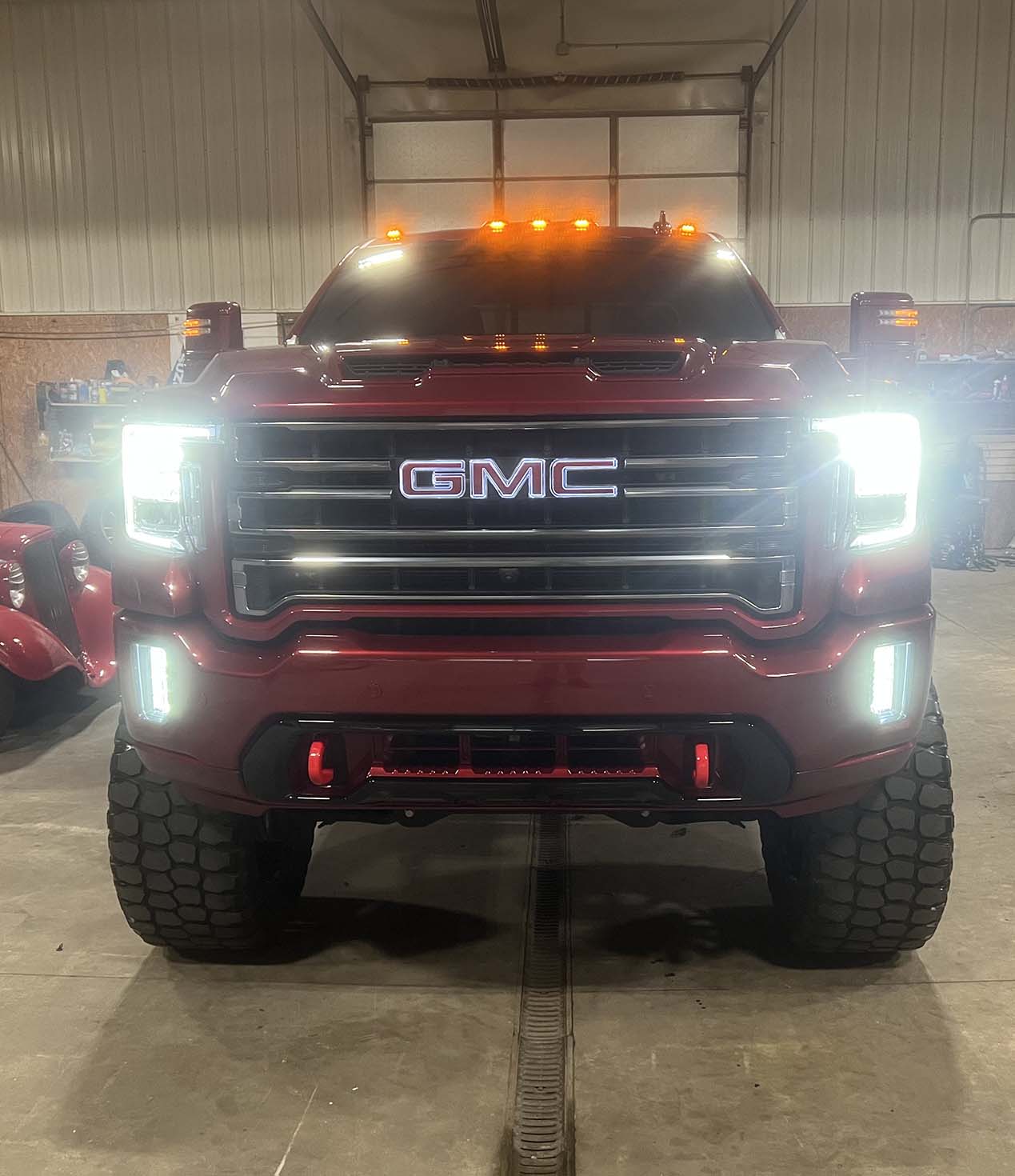 2020 GMC Sierra 2500HD AT4 - Image 4