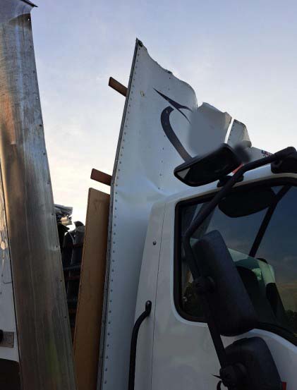 2020 International MV607 Box Truck - Image 6