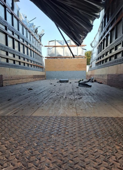 2020 International MV607 Box Truck - Image 9