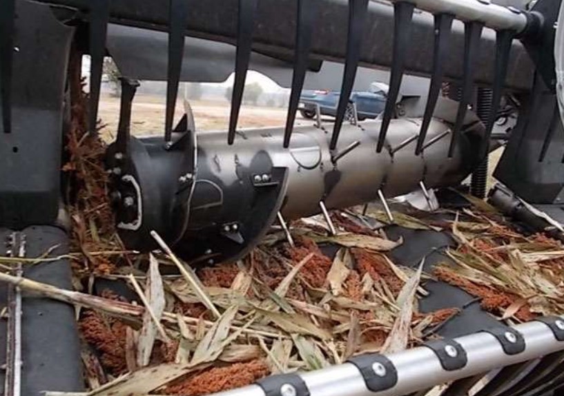 2022 MacDon FD240 Header - Image 10