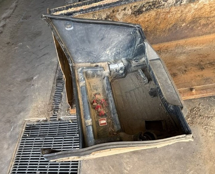 2023 John Deere 333G Skid Steer - Image 12