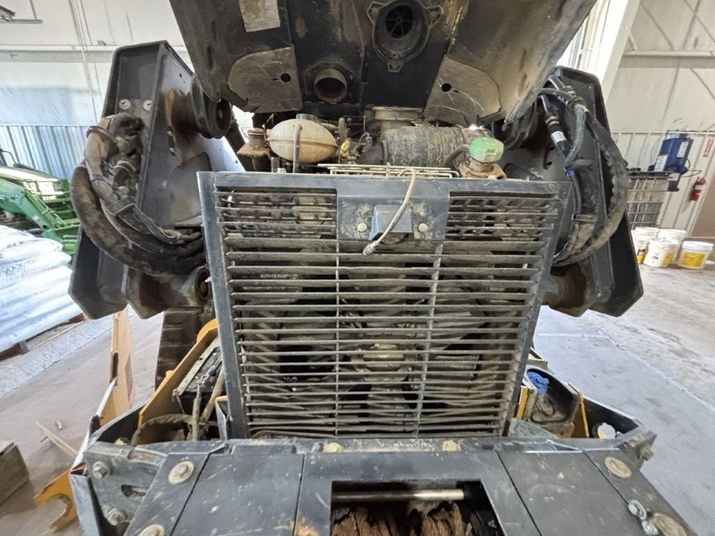 2023 John Deere 333G Skid Steer - Image 9