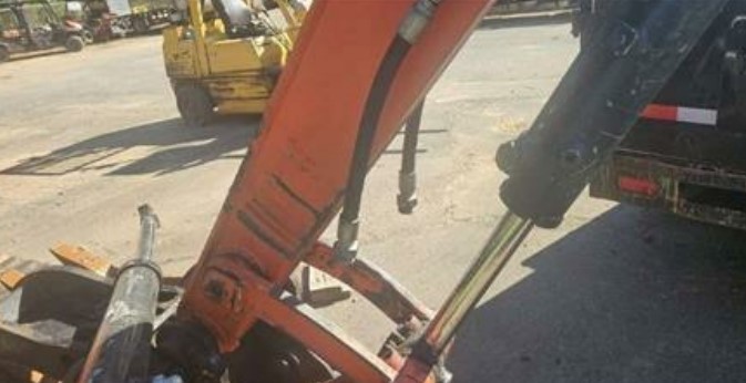 2023 Kubota KX040-4 Excavator - Image 12