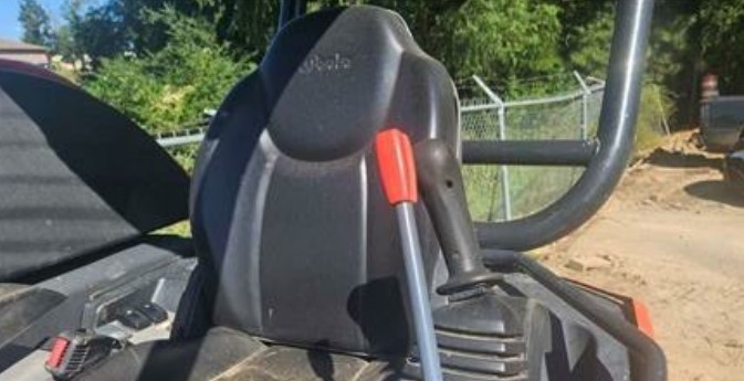 2023 Kubota KX040-4 Excavator - Image 15