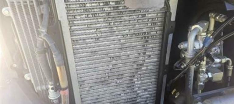 2023 Kubota KX040-4 Excavator - Image 17