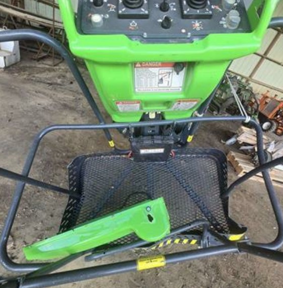 2024 Leguan 225 Tracked Lift - Image 11