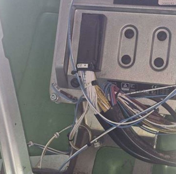 2024 Leguan 225 Tracked Lift - Image 12