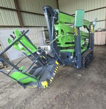 2024 Leguan 225 Tracked Lift - Image 3