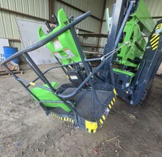 2024 Leguan 225 Tracked Lift - Image 6