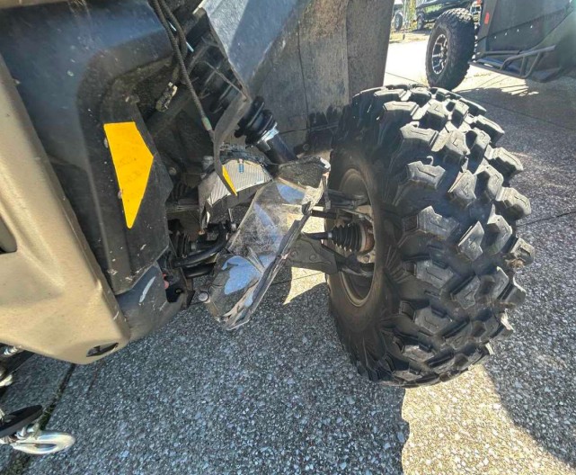 2024 Can-Am Defender Limited Max - Image 6