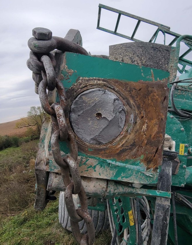 2024 GEA EL48-8D-8800 Manure Spreader - Image 2