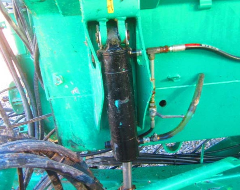 2024 GEA EL48-8D-8800 Manure Spreader - Image 12