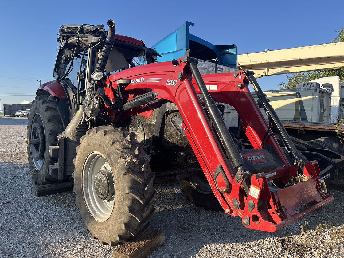 2025 CASE IH MAXXUM 150 Tractor - Image 4