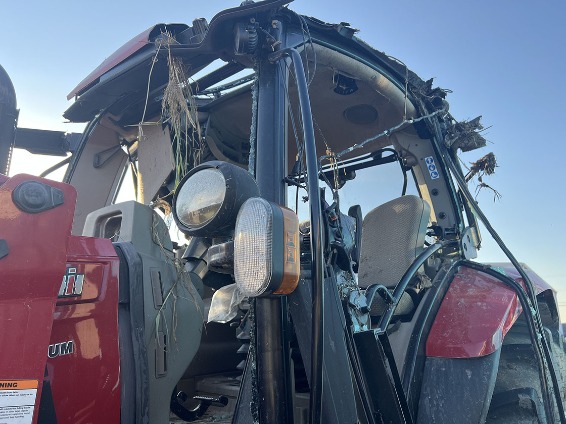 2025 CASE IH MAXXUM 150 Tractor - Image 7