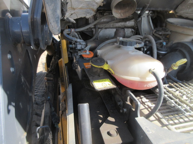 2017 John Deere 333G Compact Track Loader - Image 4